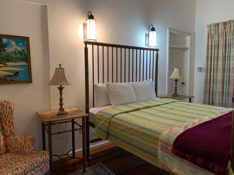 Villa Sapodilla , Mount Irvine 