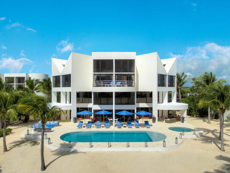 Altamer Villas , Shoal Bay 