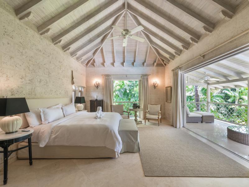 Sandy Lane Beach -Bluff House & Cottage , Beachfront villas Barbados , Sandy Lane Beach , Sandy Lane Estate , St James , West Coast Barbados 