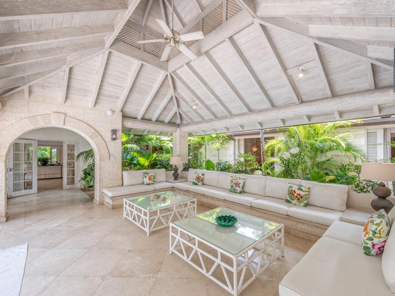 Sandy Lane Beach -Bluff House & Cottage , Beachfront villas Barbados , Sandy Lane Beach , Sandy Lane Estate , St James , West Coast Barbados 