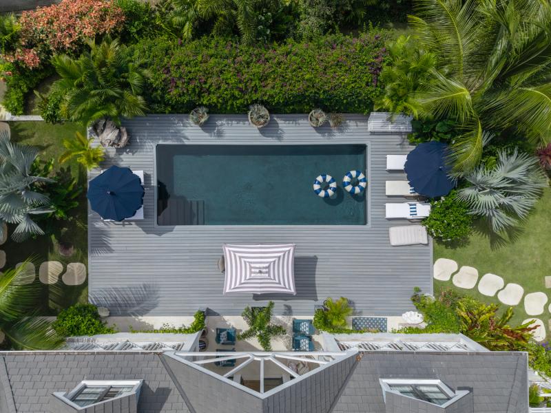 Seastar House and Cottage , 