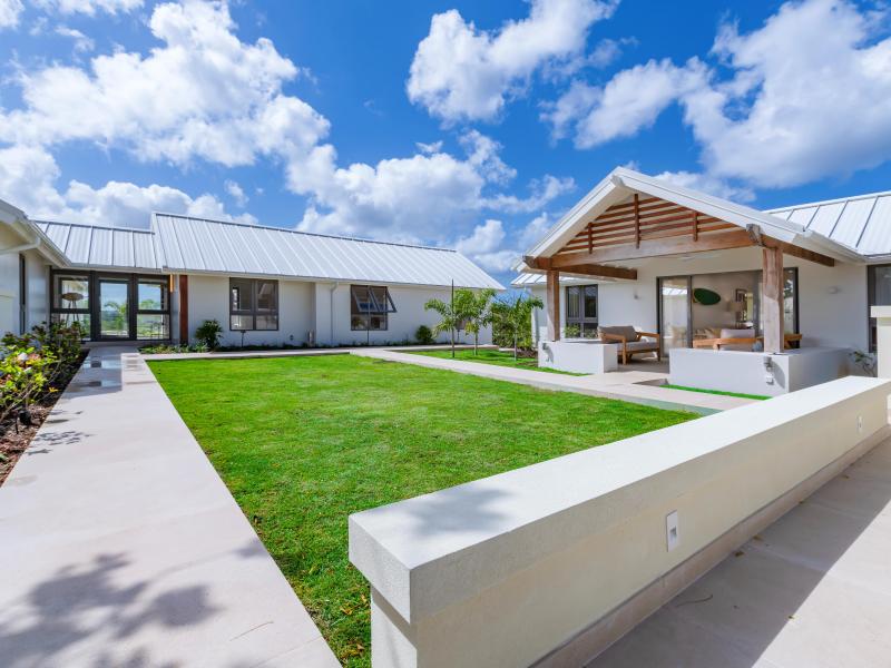 Cloudbreak , St James , West Coast Barbados 