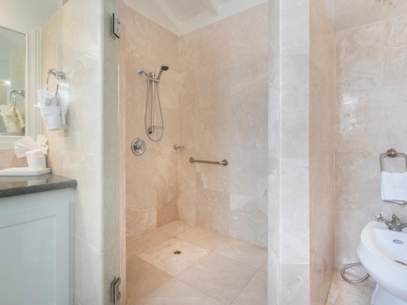 Queen's Fort Pavilion , Queens Fort 