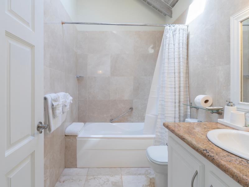 Queen's Fort Pavilion , Queens Fort 