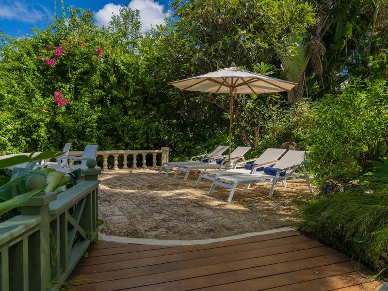 Secret Cove 2 , Beachfront villas Barbados , Paynes Bay , St James , West Coast Barbados 