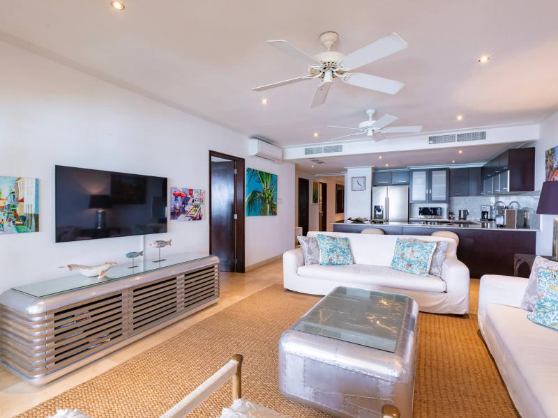 Coral Cove 8 - Life's a Beach , Coral Cove , St James , West Coast Barbados 