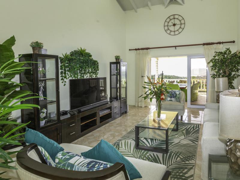 Villa Decaj , Cap Estate 