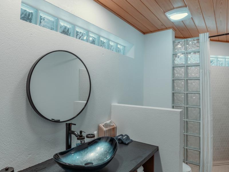 Eden Waters , Virgin Gorda 