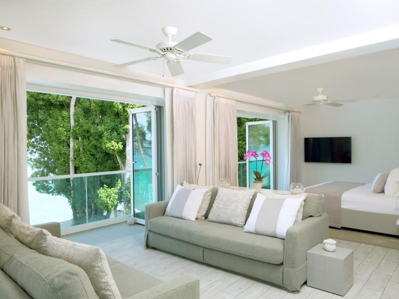 Footprints - beachfront , Beachfront villas Barbados , Porters , St James , West Coast Barbados 