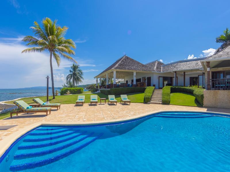 Karma Bay , Montego Bay 