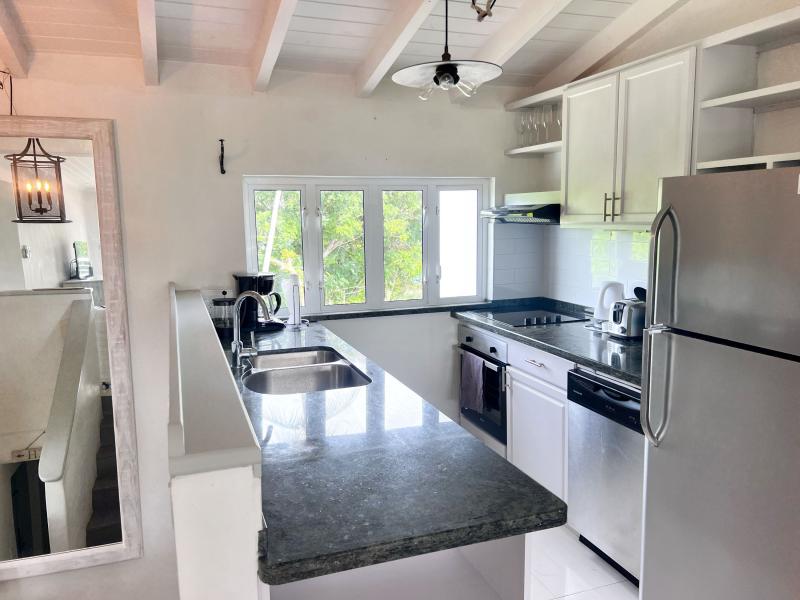 Glitter Bay 302 - Bikini Top , Beachfront villas Barbados , Glitter Bay , Porters , St James , West Coast Barbados 