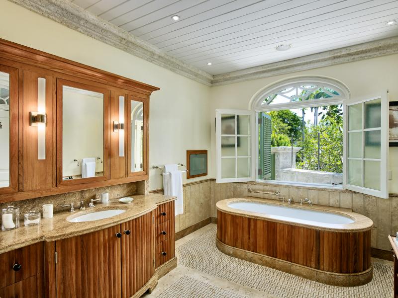 Sandy Lane Estate- Beachfront - Laughing Waters , Beachfront villas Barbados , Sandy Lane Beach , Sandy Lane Estate , St James , Waterfront villas Barbados , West Coast Barbados 