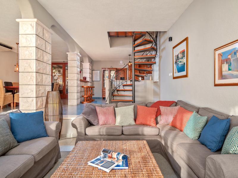 Villa Terra Rossa , Hvar 