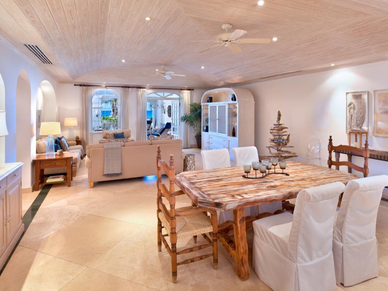 Old Trees 3 - Sundance , Beachfront villas Barbados , Old Trees , Paynes Bay , St James , West Coast Barbados 