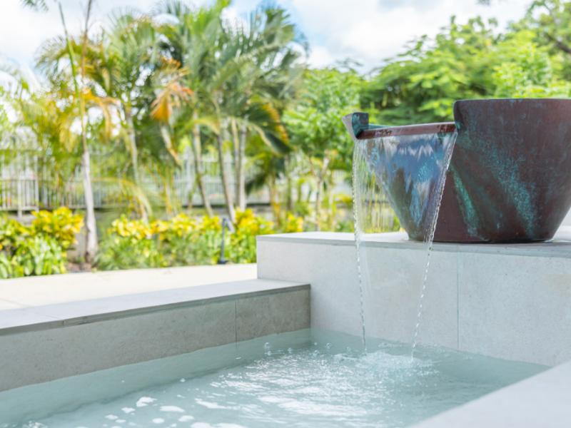 One Beachlands - Beachfront , 