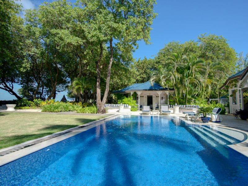 Jacaranda , L'Ansecoy Bay 