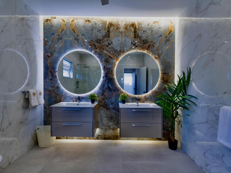 Solaris Beach House - Beachfront , Reeds Bay , West Coast Barbados 