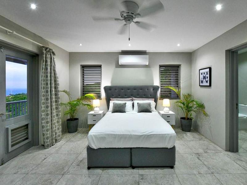 Villa Tolumnia , English Harbour 