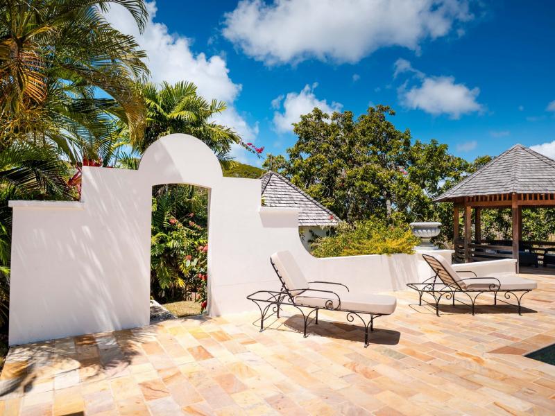 Villa Bimiti , Mount Irvine 