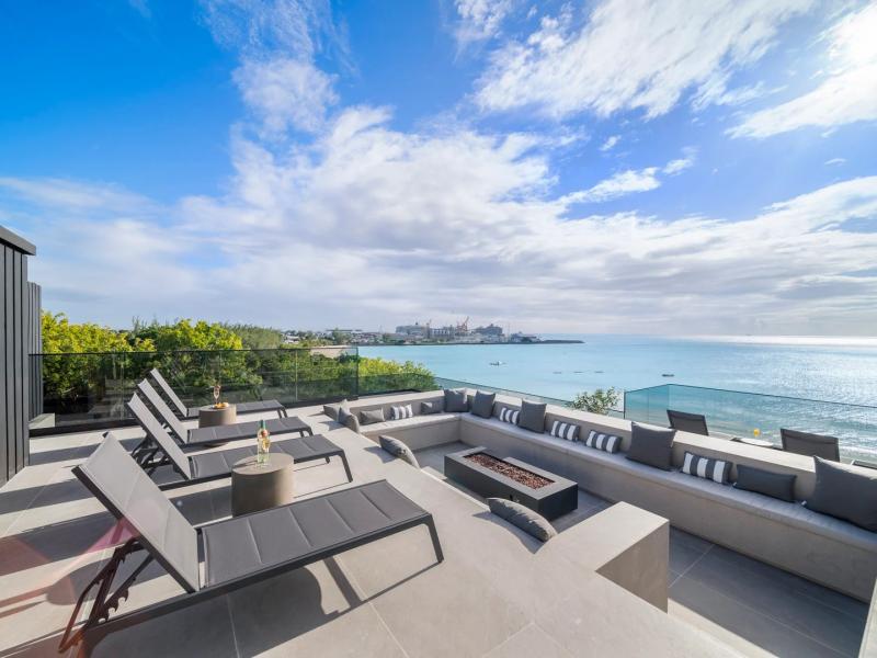 Allure 505 , Beachfront villas Barbados , St Michael 