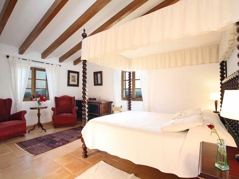 Montgomery , Pollensa 