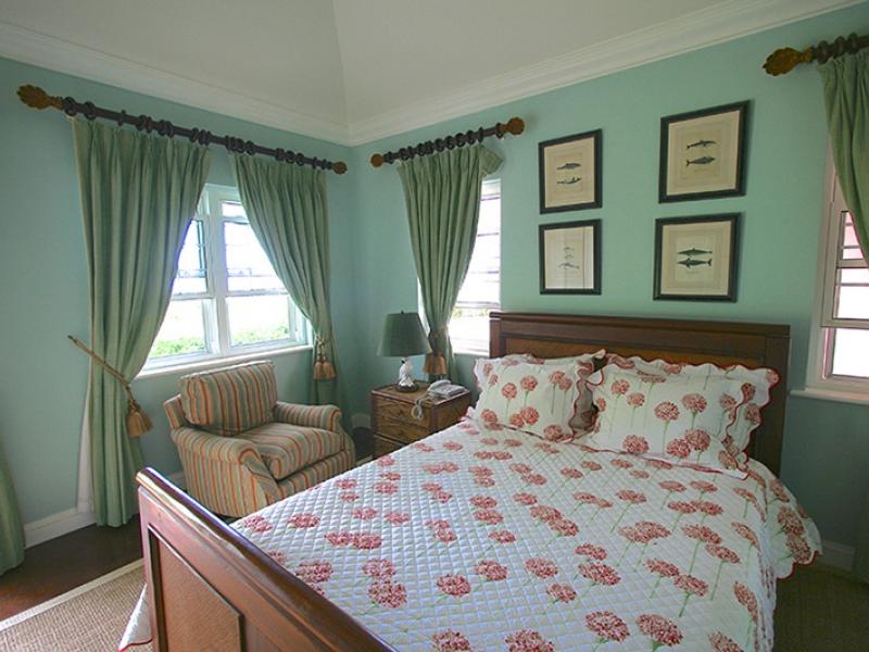 Serendip Cove Private Estate , Lyford Cay , Nassau 