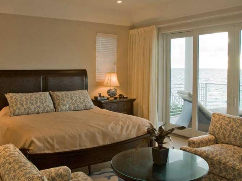 The Caribbean Club , Seven Mile Beach 