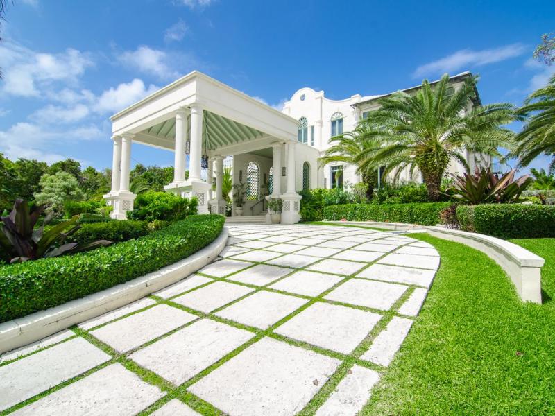 Villa Isabela - Old Fort Bay , Nassau 