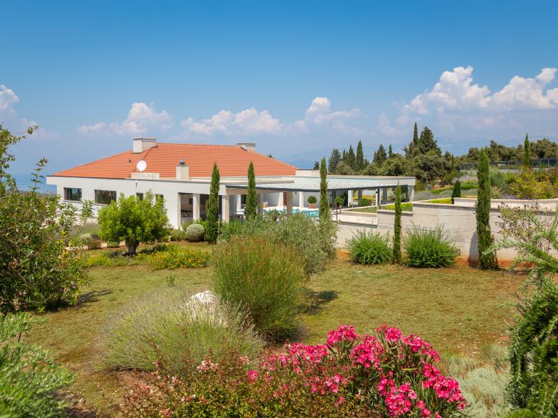 Villa Lucia , Brac 