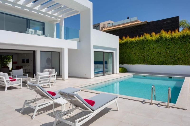 Villa Golfinho