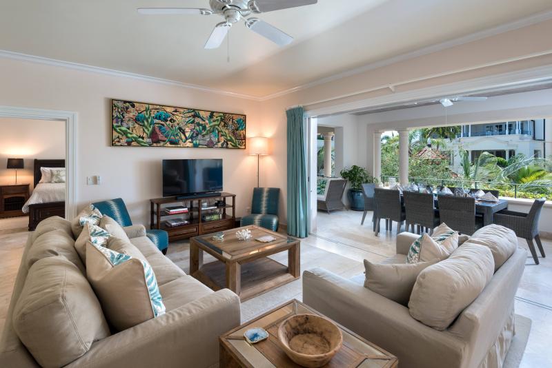 Schooner Bay 203 - Lusca - Beachfront Schooner Bay 203 - Lusca - Beachfront